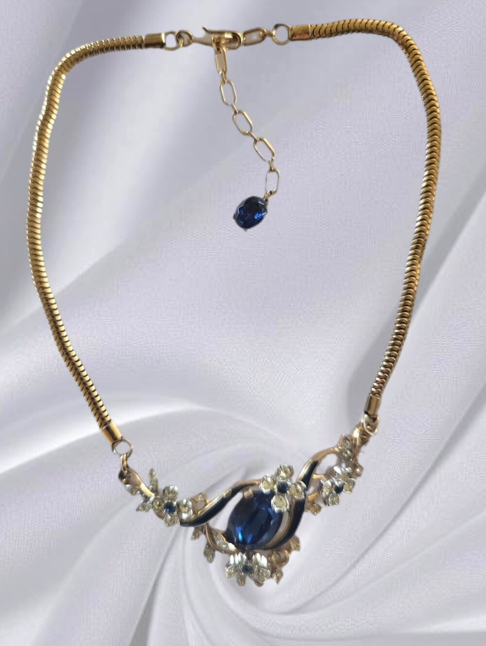 Vintage TRIFARI Alfred Philippe Empress Eugenie Blue Rhinestone Necklace